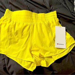 NWT Lululemon Hottie Hot shorts
